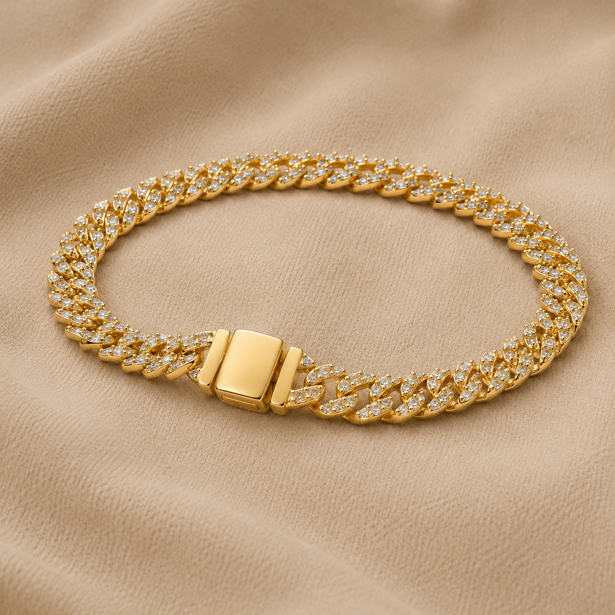 BRACELET CHAÎNE CUBAINE EN OR