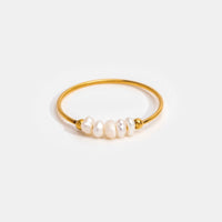 BAGUE EN OR DÉLICATE AUX PERLES D'EAU DOUCE