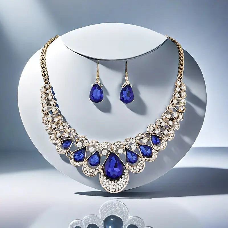 PARURE COLLIER ET BOUCLES D'OREILLES SAPHIR ROYAL